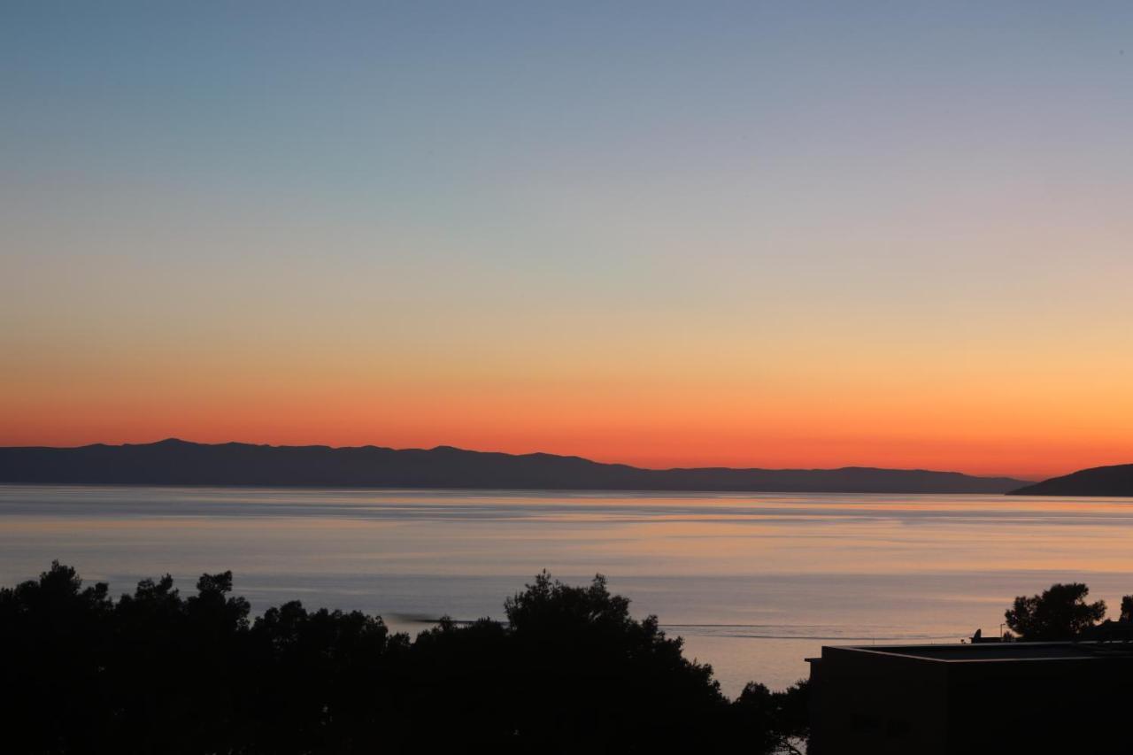 Pegasus Apartments & Rooms Makarska Bagian luar foto
